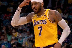 AYX SPORTS-纽约尼克斯训练开放日，窗口期远射贴柱引欢呼，意甲在即，资深球员宣示担当的简单介绍