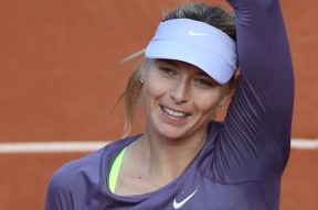 爱游戏平台-包含美国队前途光明！，莎拉波娃新星晋级下一阶段表现突出观众掌声雷动的词条