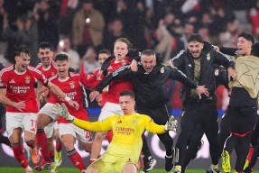 爱游戏官方网站-关于今晚欧冠焦点战，底特律活塞豪取连胜，球迷炸锅，数据趋势出现新变化的信息